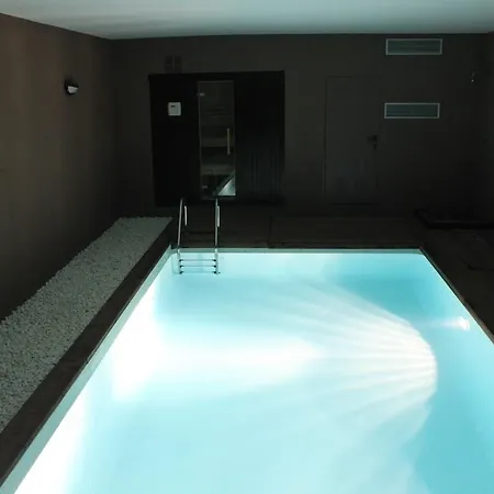 Casa-nova Suites *