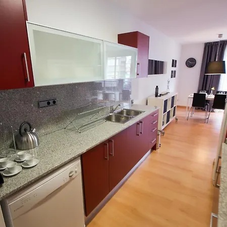 Casa-nova Suites Апартаменты *